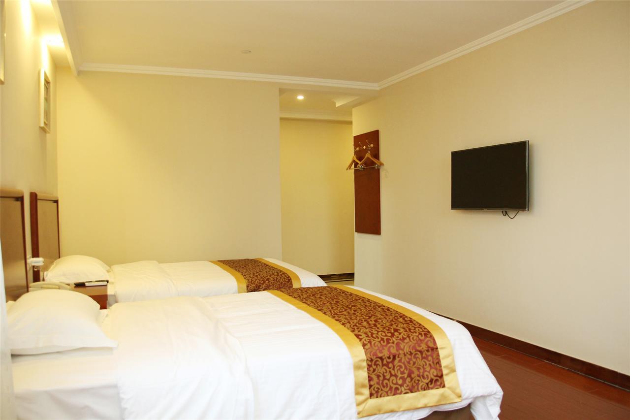 Greentree Inn Tianjin Wuqing West Yongyang Road Florentia Village Express Hotel מראה חיצוני תמונה